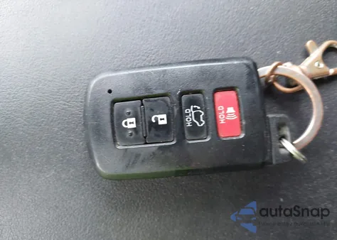 2013 Toyota Rav4 Limited z USA, uszkodzony, nr VIN 2T3DFREV4DW063418